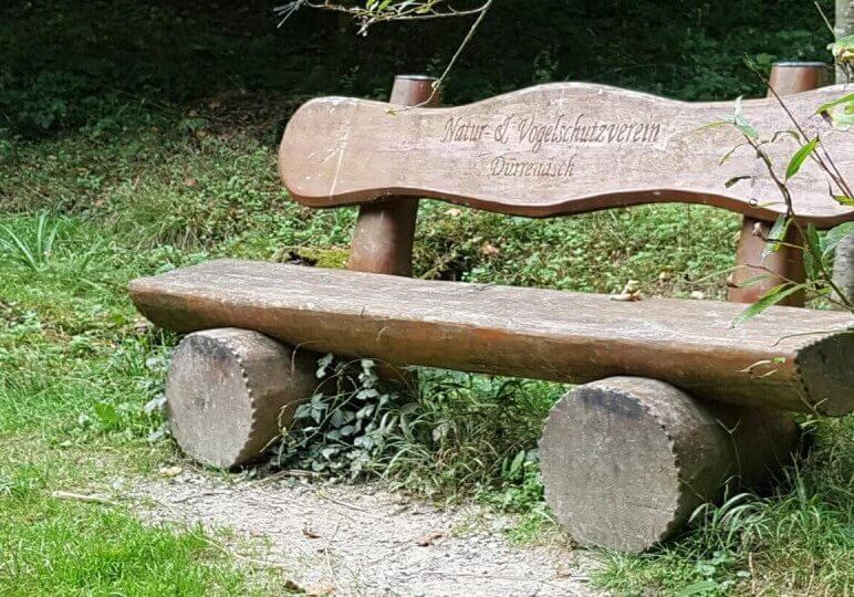 Bank-bei-Weiher-Chüeloch-1440x810